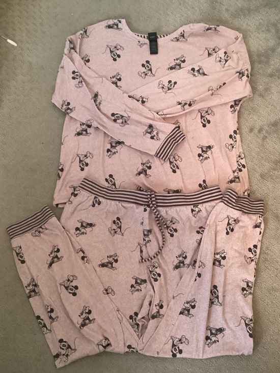 Disney Other - Disney Light Pink Mickey Mouse Lounge set with Black Print